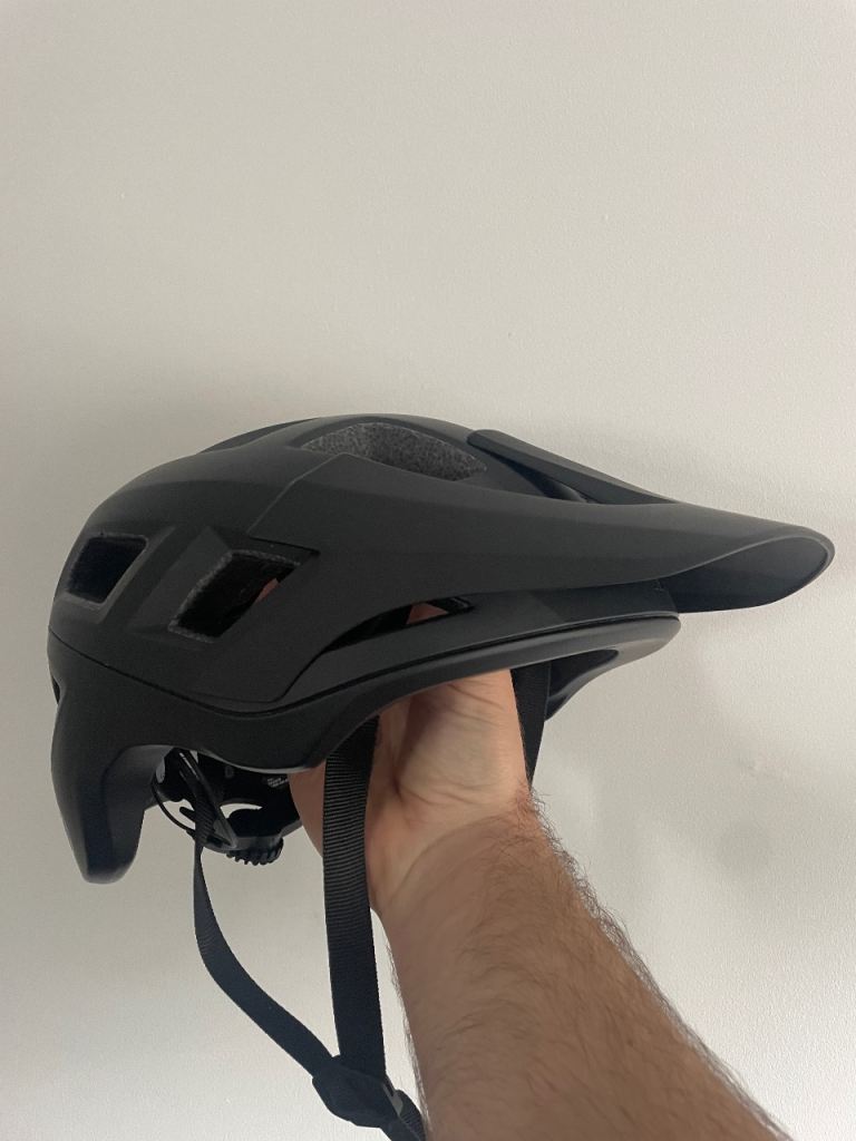 Lazer coyote helmet M