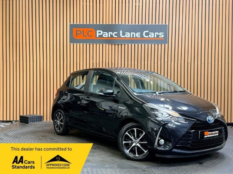2019 Toyota Yaris 1.5 VVT-h Icon Tech Hatchback 5dr Petrol Hybrid E-CVT -