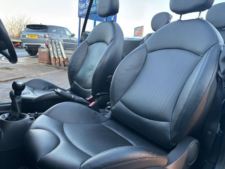 2015 MINI Convertible 1.6 Cooper S Euro 5 (s/s) 2dr CONVERTIBLE Petrol Manual