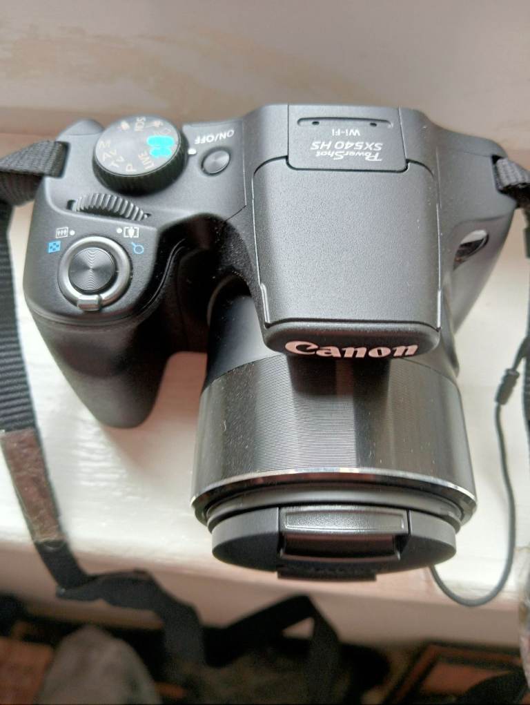Canon PowerShot SX540 HS Digital Camera – Black, Good Condition