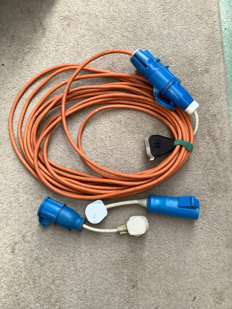 Electric hookup for caravan or motorhome
