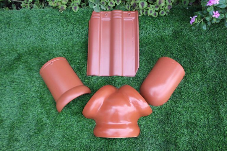 image for Clay roofing tiles brand new 