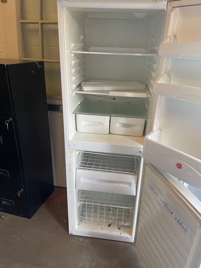 Fridge freezer 
