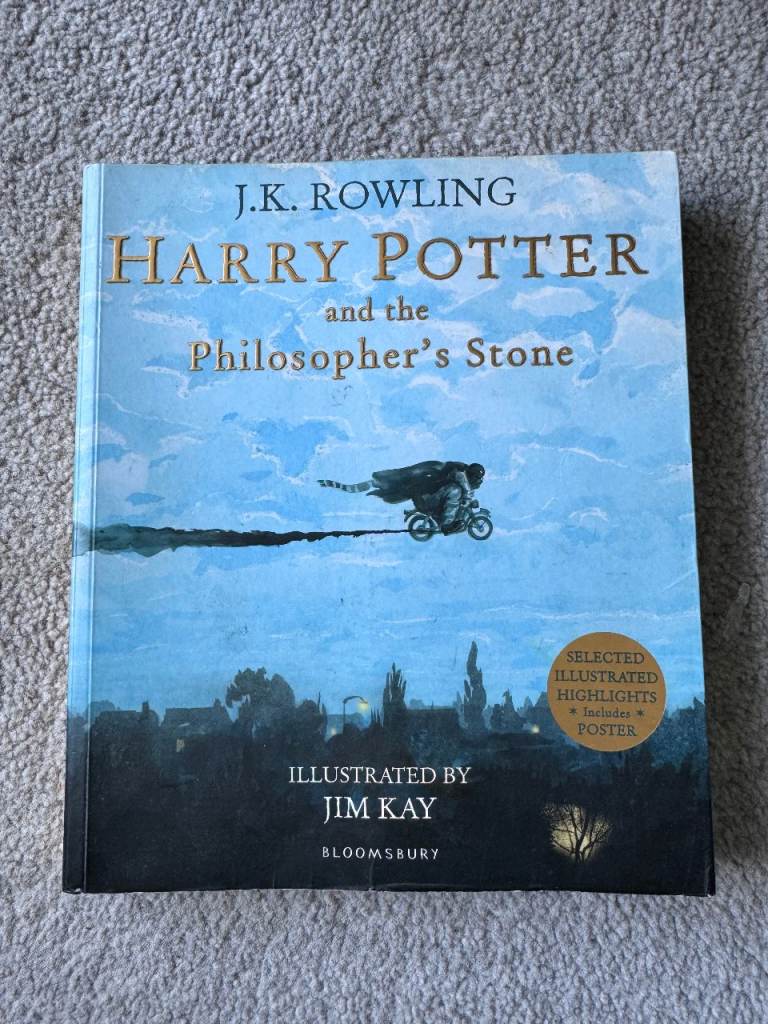 Harry Potter and the Philosopher's Stones (Illustrated Edition)