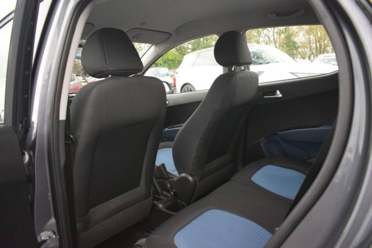 2014 Hyundai i10 1.2 Premium 5dr HATCHBACK PETROL Manual