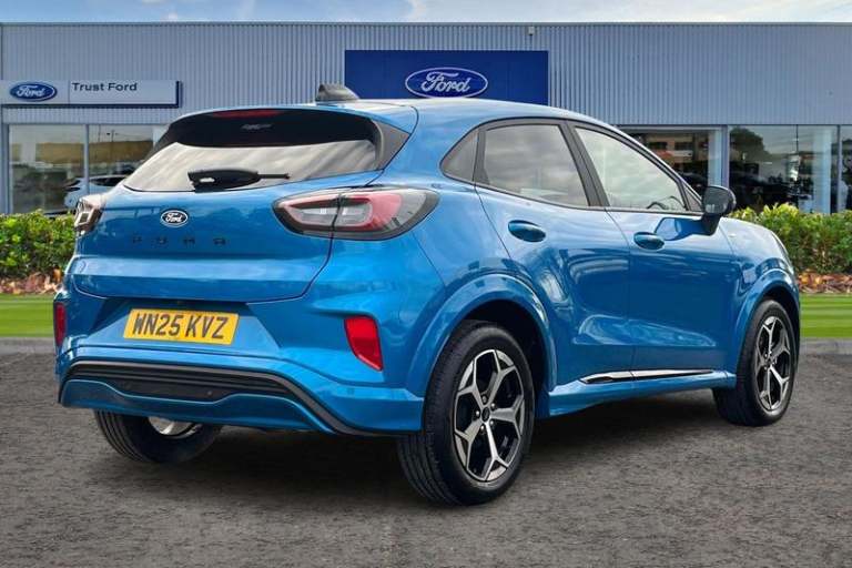 2025 Ford Puma 1.0 EcoBoost Hybrid mHEV ST-Line 5dr DCT ** Sync 4 - Bluetooth / USB Connec Hatchb...