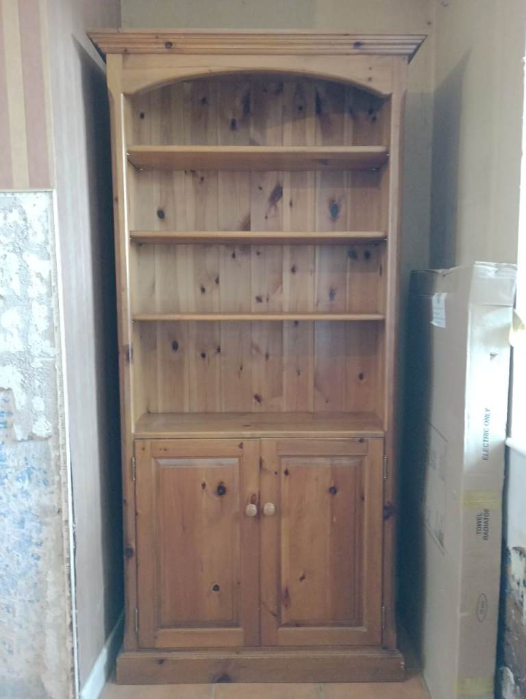 Solid Pine Bookcase with Storage Cupboard – Good Condition