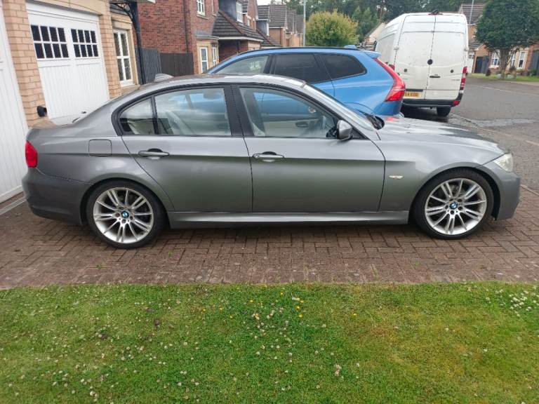 BMW, 3 SERIES, Saloon, 2011, Manual, 1995 (cc), 4 doors