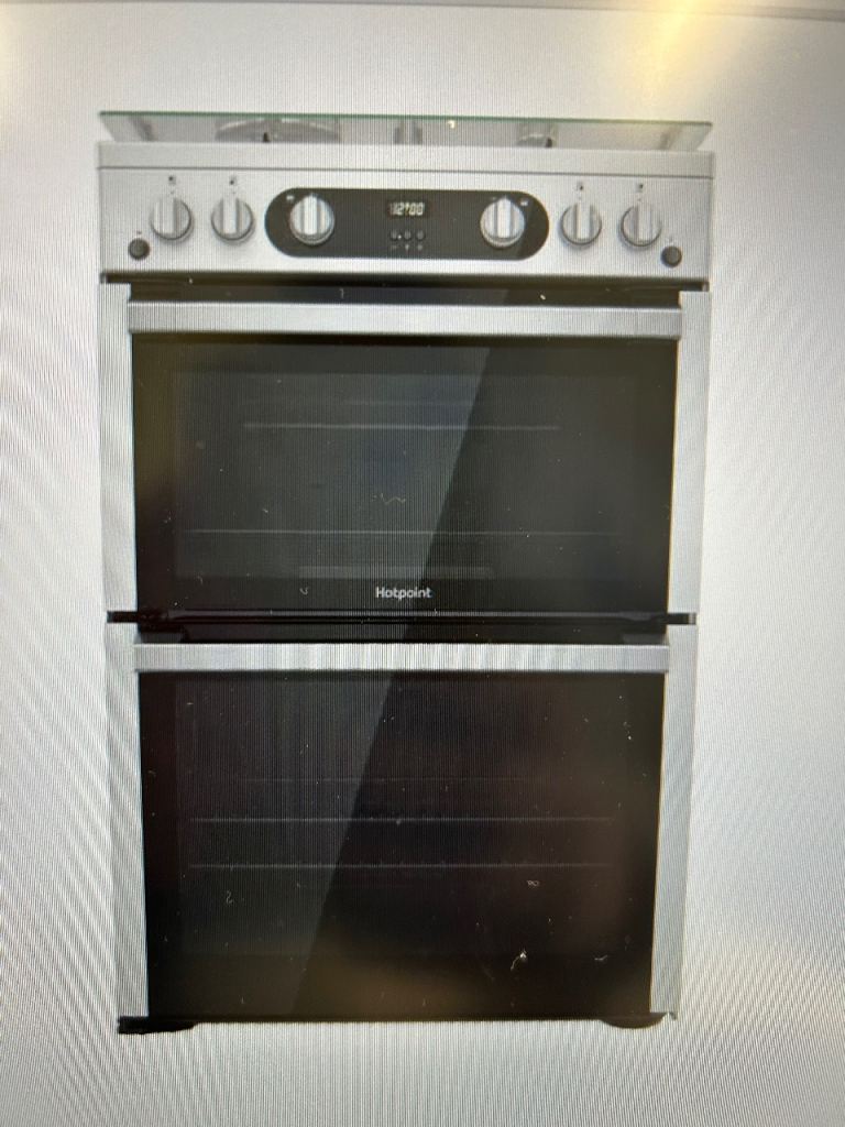 Hot point gas cooker