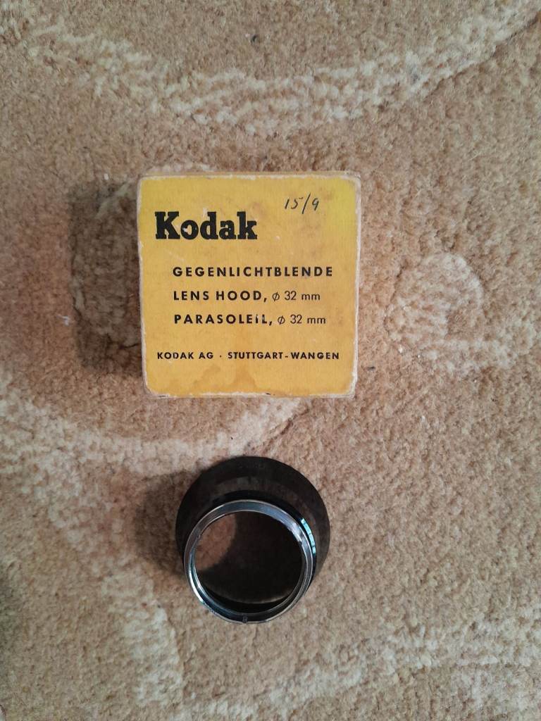 Kodak Lens Hood 32 mm dia