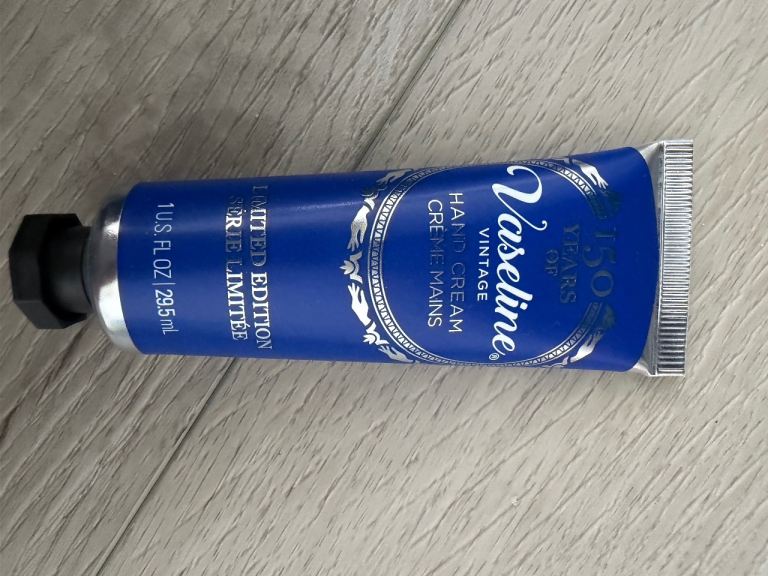 Vaseline 150th anniversary lotion (price per lotion)