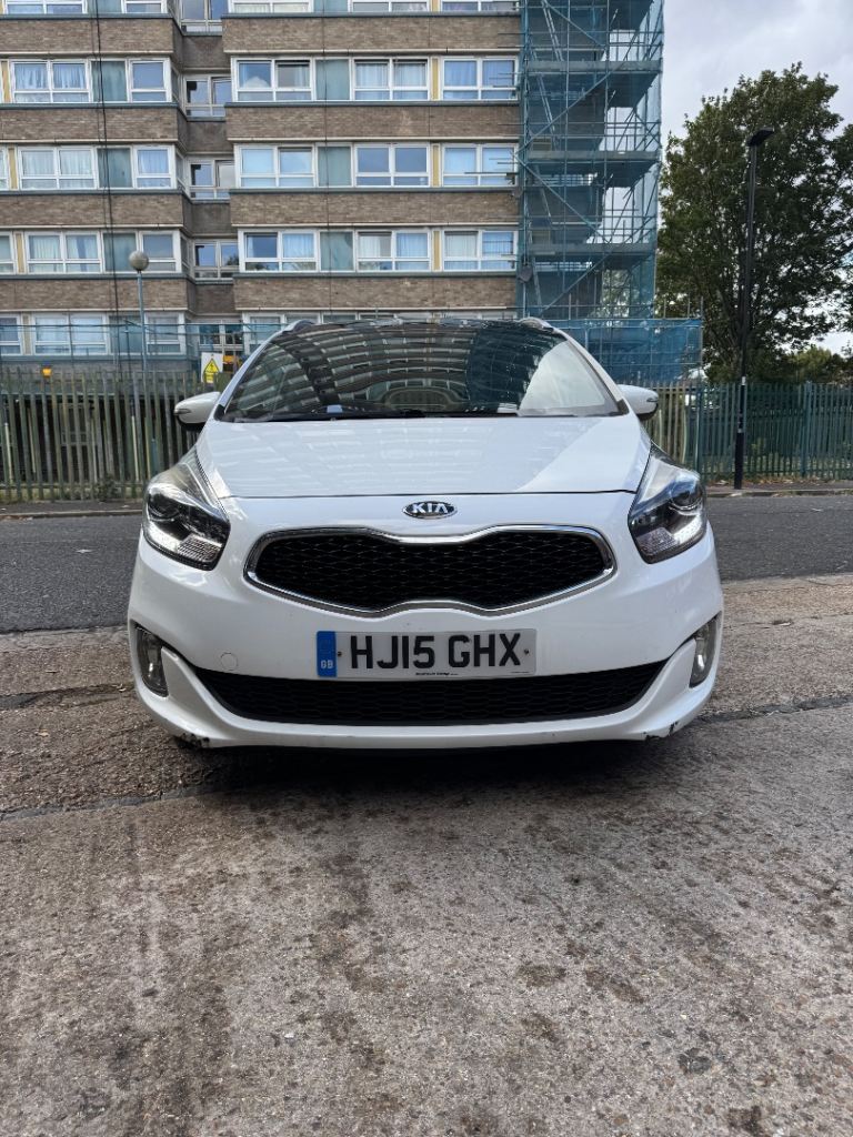 Kia, CARENS, MPV, 2015, Manual, 1685 (cc), 5 doors
