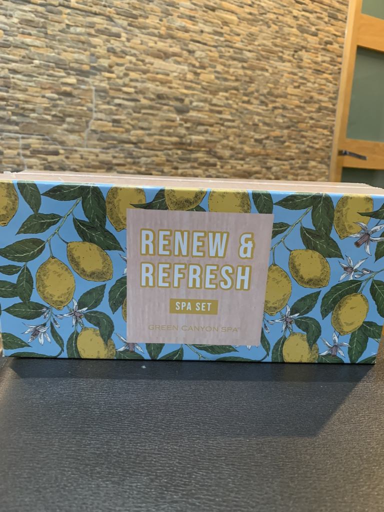 Brand NEW Spa Gift Set 