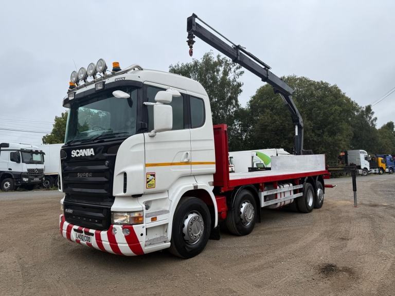 Scania R420 8x2 Flatbed Crane Drawbar