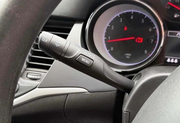 2017 Vauxhall Astra 1.4T 16V 125 Design 5dr HATCHBACK PETROL Manual