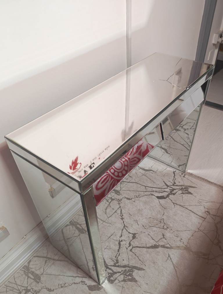 Dressing table (mirrored) 