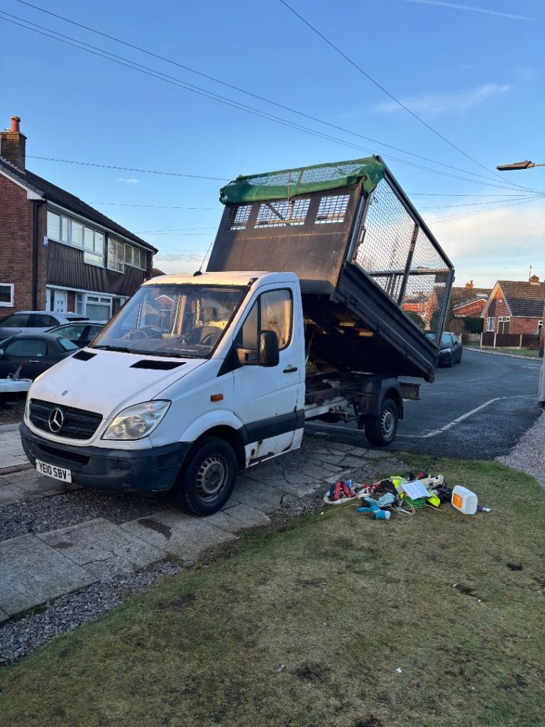 Sprinter caged tipper auto