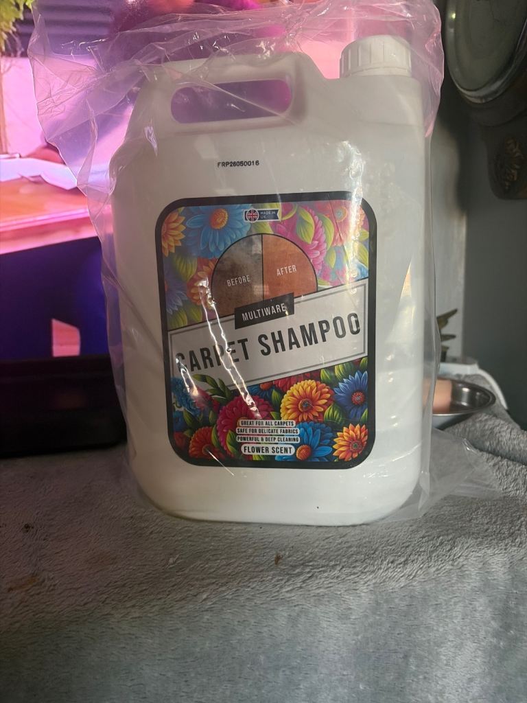 Carpet shampoo