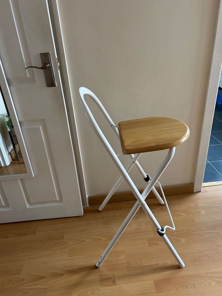 2 Folding Bar Stools – Kitchen / Breakfast Bar