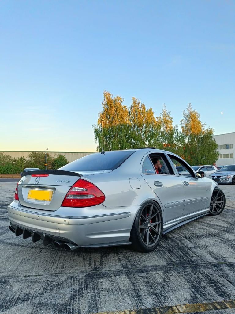 BREAKING WEISTEC W211 E55 AMG