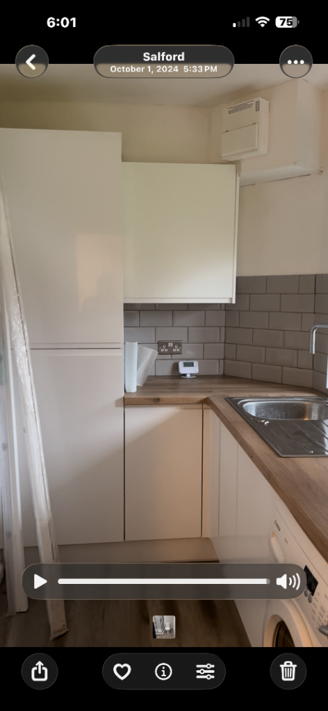 2 bed apt in St James's Park M54UL