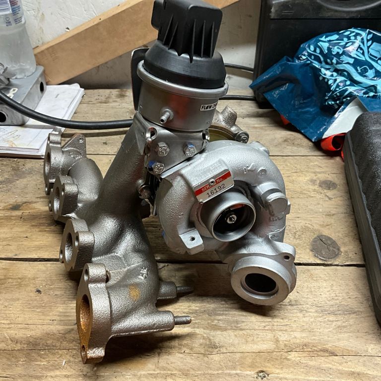 VOLKSWAGEN POLO 2001-2005 TURBO & MANIFOLD part number as stamped 