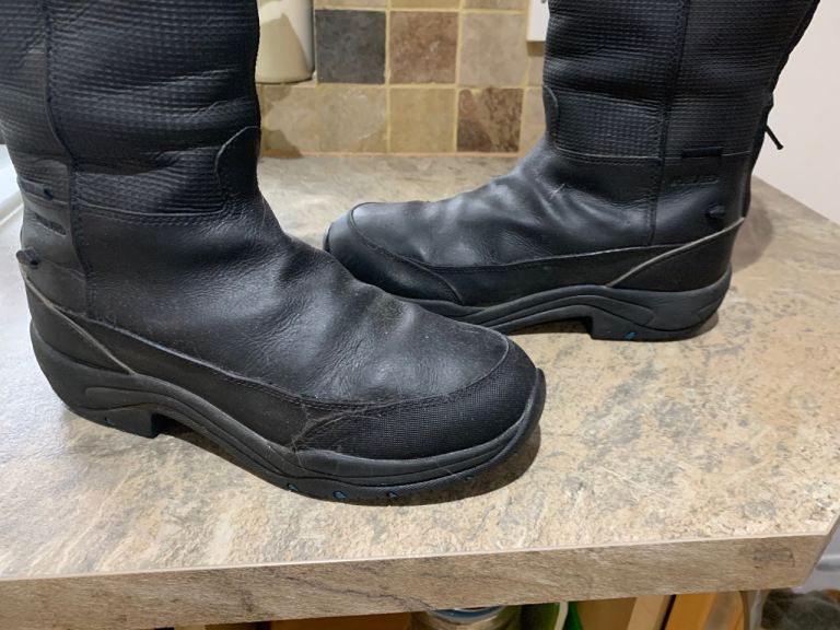 Long Ladies Ariat Riding/Field Boots