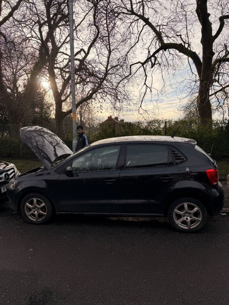 Volkswagen, POLO, Hatchback, 2010, Manual, 1198 (cc), 5 doors