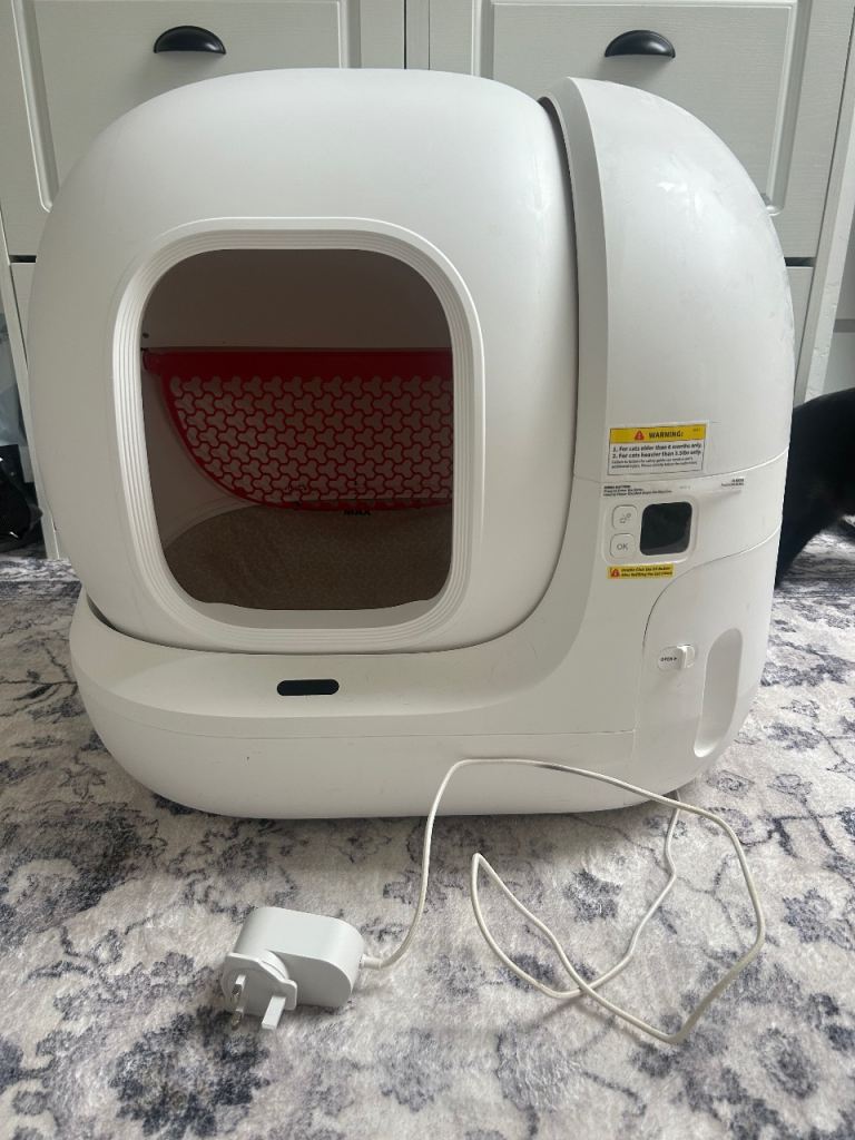 Petkit Pura Max Automatic Litter Tray – Good Condition + Extras