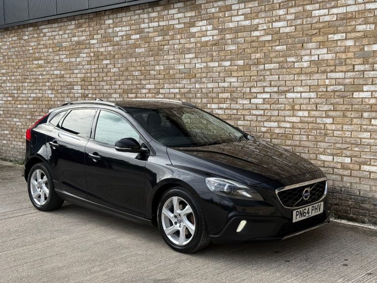 Volvo, V40, Hatchback, 2014, Semi-Auto, 1560 (cc), 5 doors