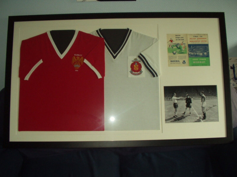  Manchester United V Bolton Wanderers FA Cup Final - May 3rd 1958 Signed 