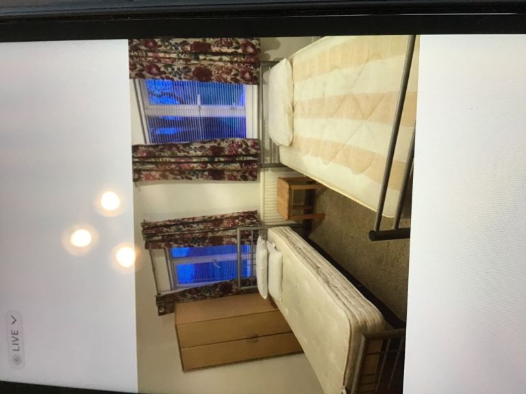 Double and single rooms to let in Kingsbury NW9