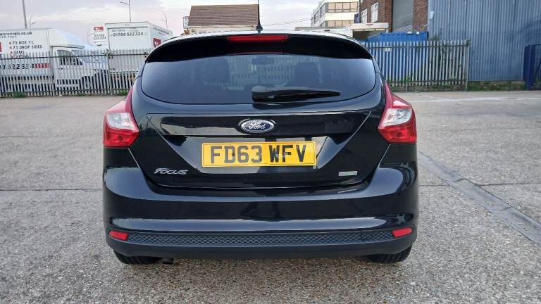 Ford, FOCUS, Hatchback, 2014, Manual, 998 (cc), 5 doors