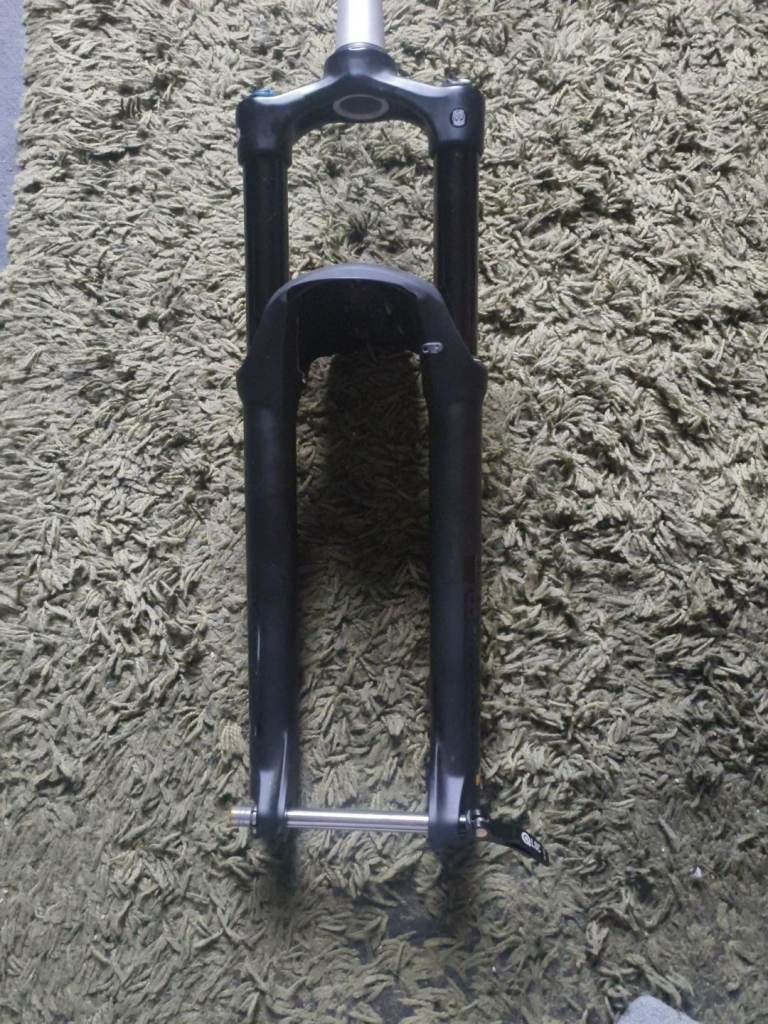 Sr suntour radio air forks 29