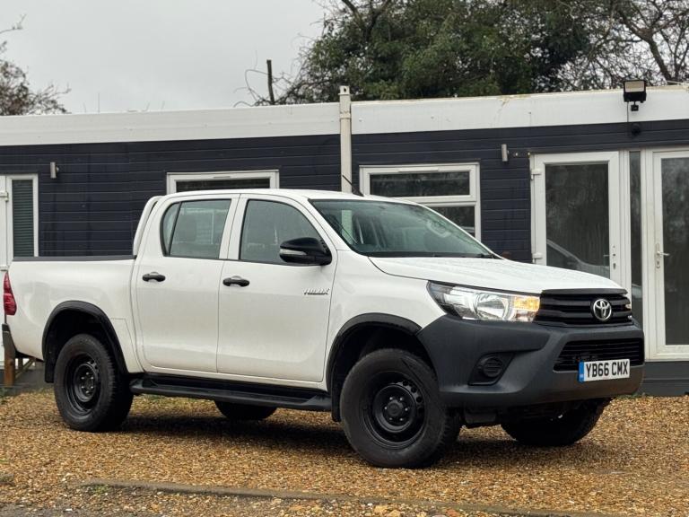 2017 Toyota Hilux Active D/Cab Pick Up 2.4 D-4D PICK UP Diesel Manual