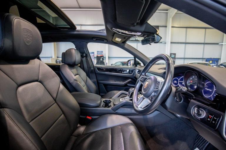 2020 Porsche Cayenne E-Hybrid 5dr Tiptronic S ESTATE PETROL/ELECTRIC Automatic