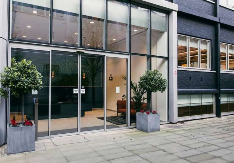 Furnished offices to rent in *Shoreditch*. Office Spaces for 75 to 86 desks EC1