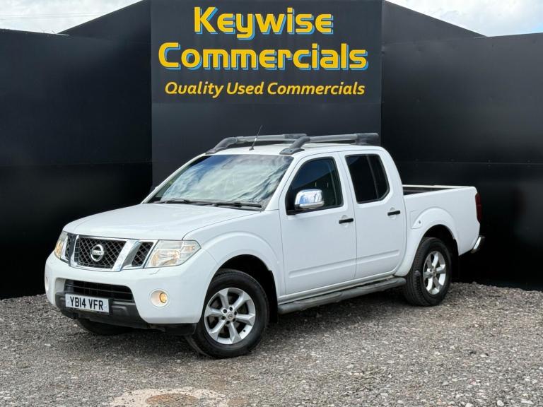 2014 Nissan Navara Double Cab Pick Up Tekna 2.5dCi 190 4WD PICK UP DIESEL Manual