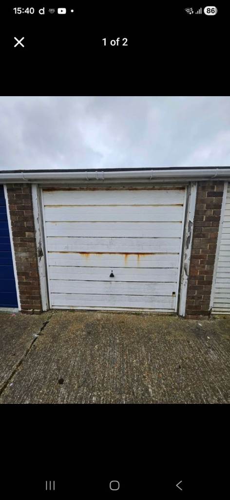 Garage to rent near Lancing station