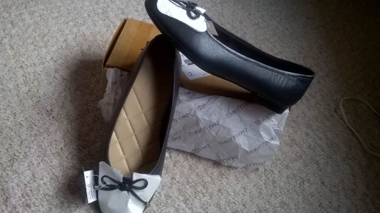 JD WILLIAMS Talia Leather Ballerina Shoes Extra Wide Fit Talia Leather Ballerina NEW RRP £40