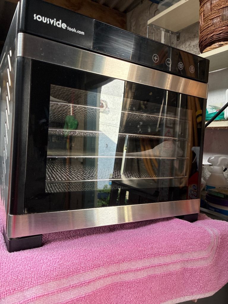 SousVide Tools Dehydrator - Black and Silver, Good Condition