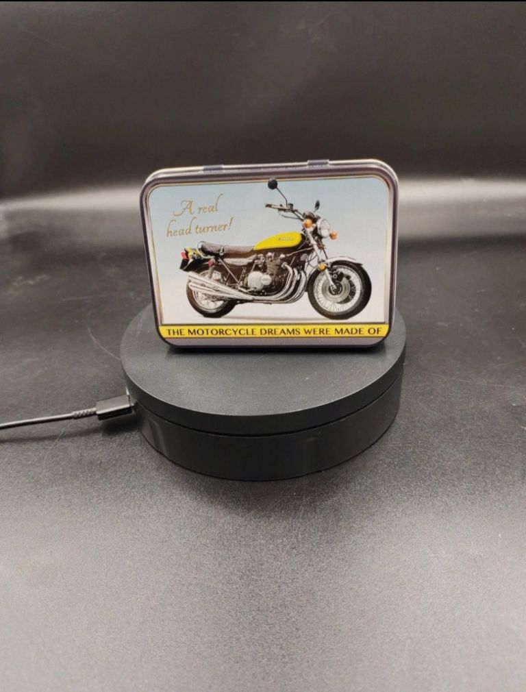 Kawasaki Z1 Motorcycle Keepsake Metal Tin 11.1cm
