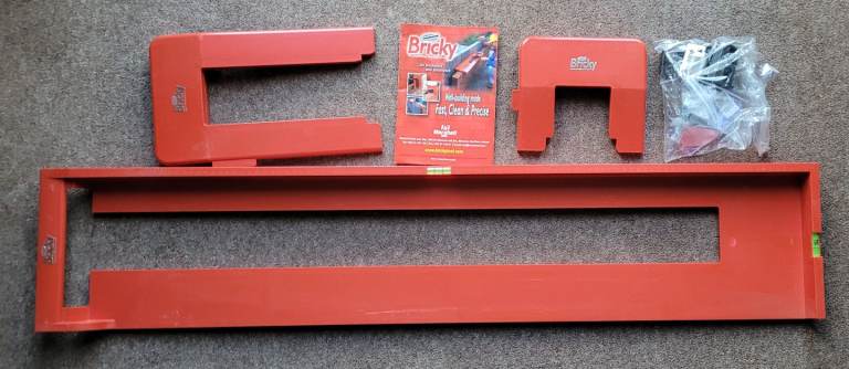 "BRICKY" Wall Building Tool