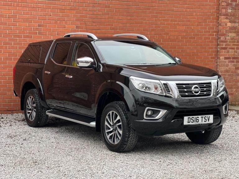 2016 Nissan Navara 2.3 dCi Tekna Auto 4WD Euro 5 4dr PICK UP Diesel Automatic