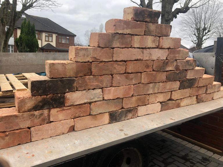 Reclaimed Imperial Bricks - Good Condition