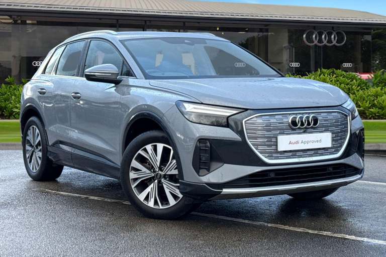 2023 Audi Q4 e-tron Q4  Sport 35 e-tron  125,00 kW SUV Automatic