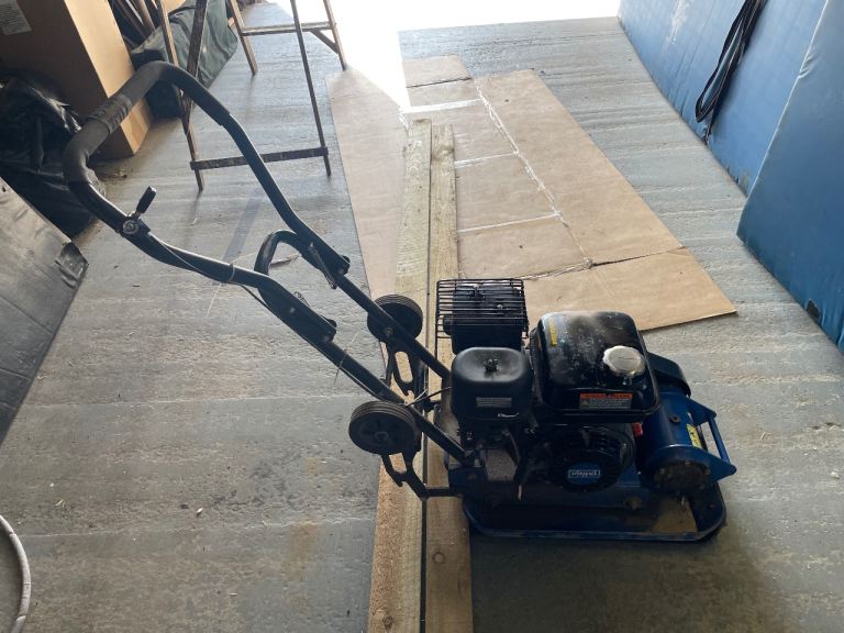 Scheppach vibrating wacker plate