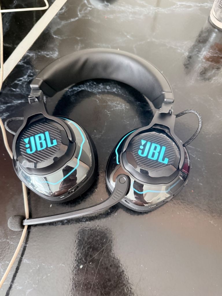 JBL Quantum 910 Wireless Gaming Headset