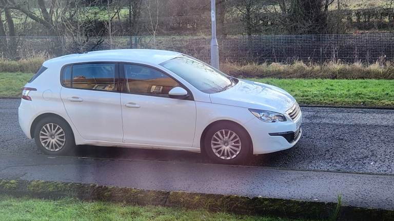 Peugeot, 308, Hatchback, 2015, Manual, 1560 (cc), 5 doors