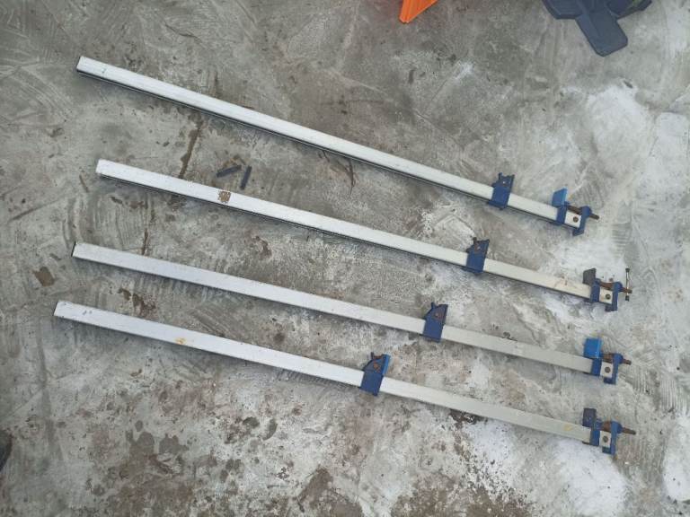 aluminium sash clamps, 